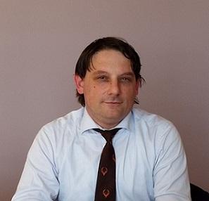 Dr Bernier